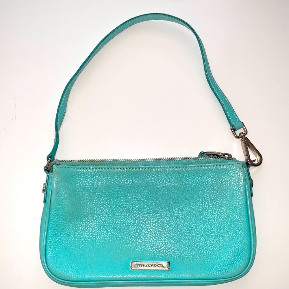 Auth Tiffany & Co leather bag pochette wristlet bag 🎀